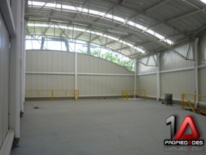 bodegas en medellin pc-8386